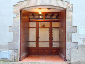 Casa restaurada del siglo XVII con encanto en Castelló d'Empúries, cerca de playas y parques naturales - HISP-228-418